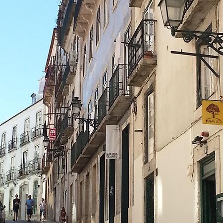 Cozy 1St Floor Flat Central Chiado District With Balconies And Ac 19Th Century Building Lisboa 外观 照片