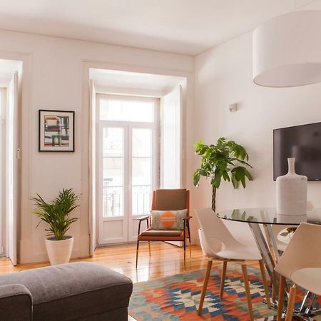 Cozy 1St Floor Flat Central Chiado District With Balconies And Ac 19Th Century Building Lisboa 外观 照片