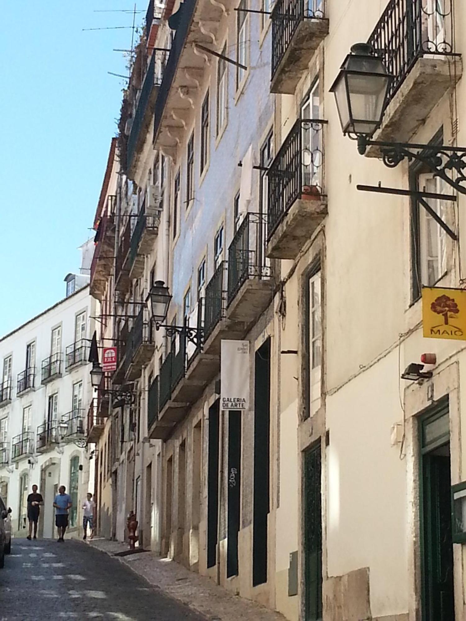 Cozy 1St Floor Flat Central Chiado District With Balconies And Ac 19Th Century Building Lisboa 外观 照片
