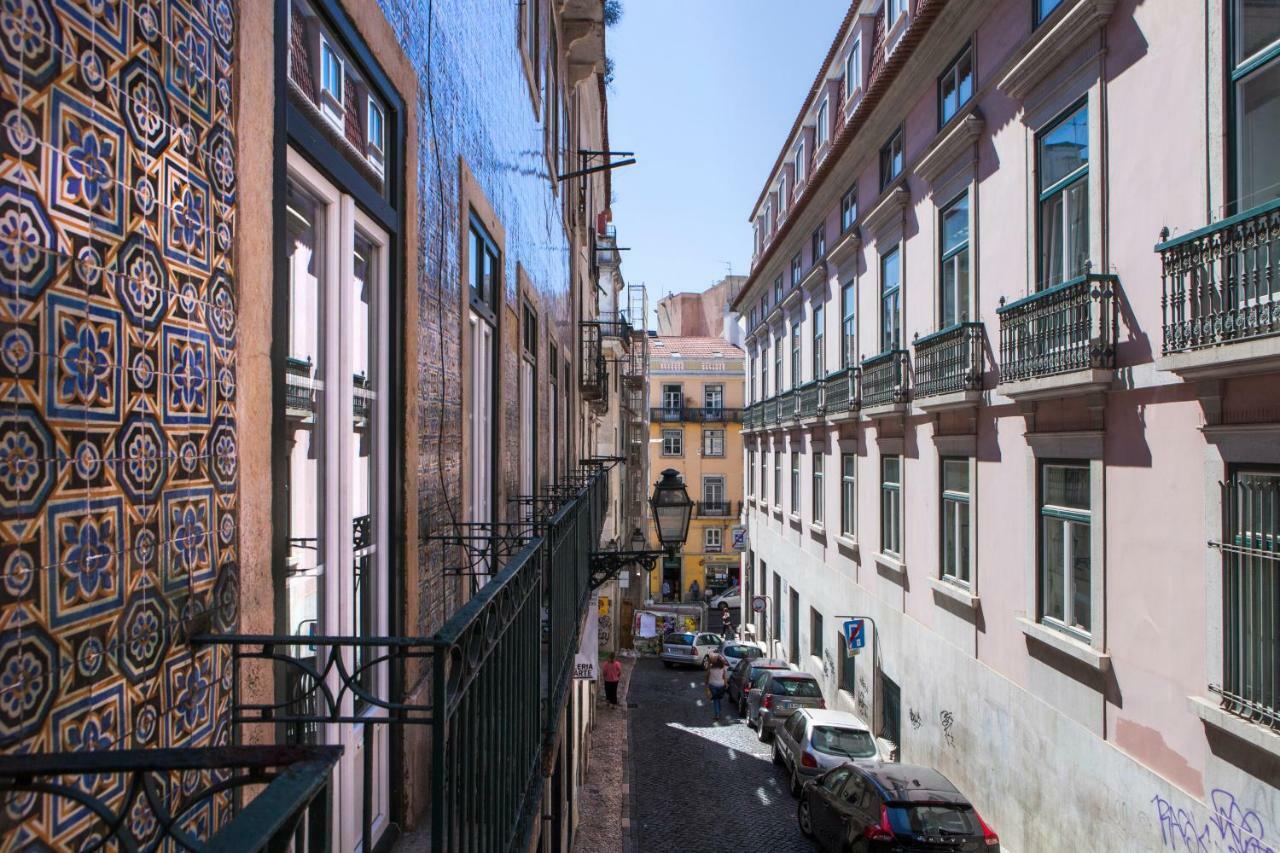 Cozy 1St Floor Flat Central Chiado District With Balconies And Ac 19Th Century Building Lisboa 外观 照片