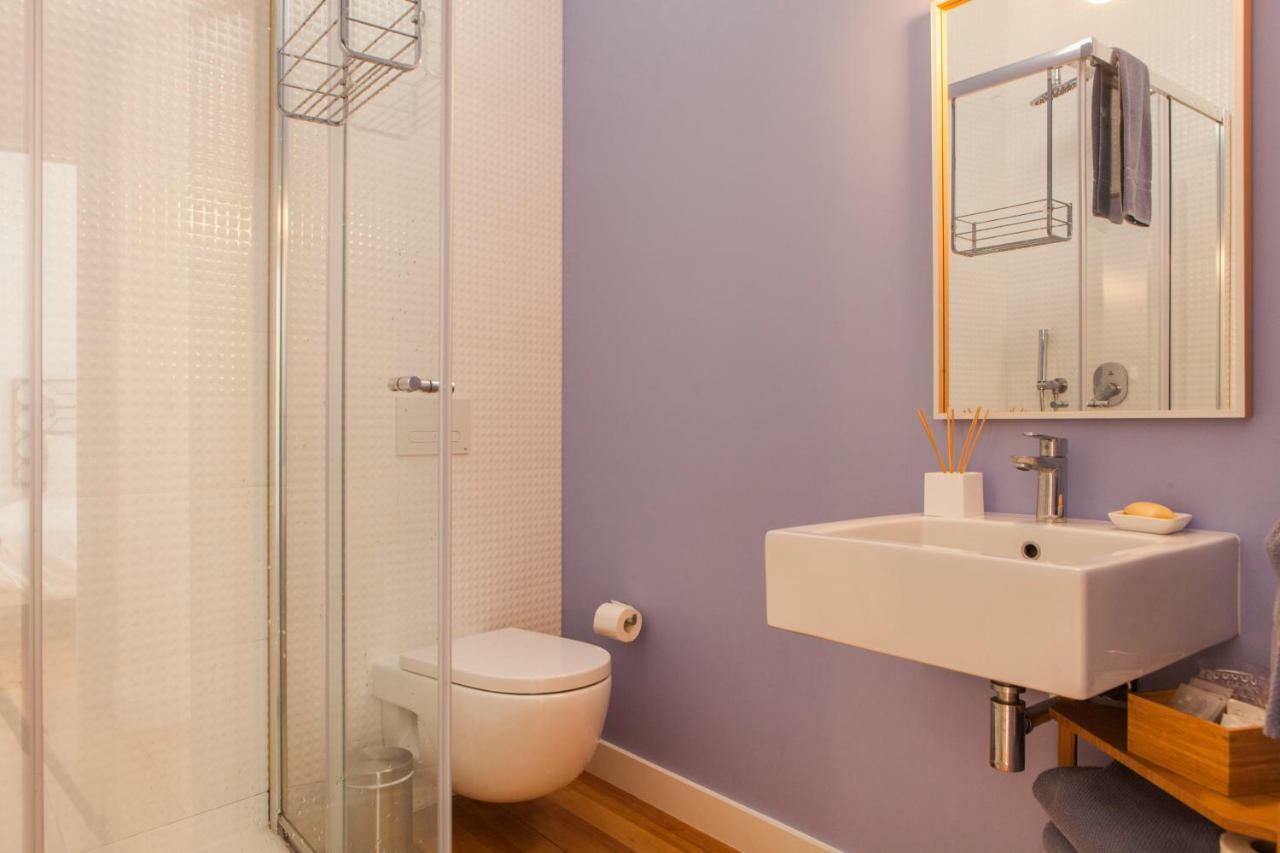 Cozy 1St Floor Flat Central Chiado District With Balconies And Ac 19Th Century Building Lisboa 外观 照片