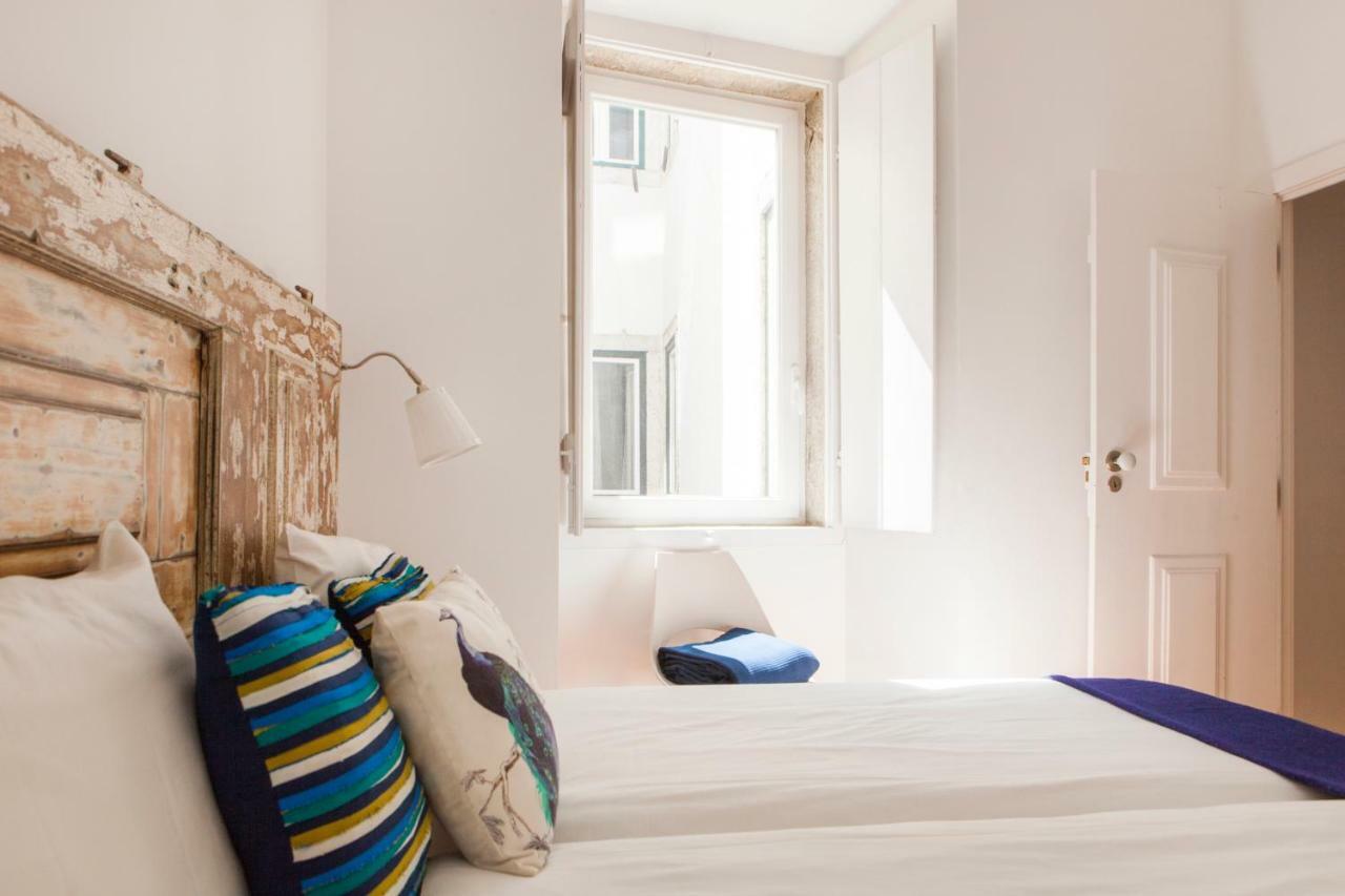 Cozy 1St Floor Flat Central Chiado District With Balconies And Ac 19Th Century Building Lisboa 外观 照片